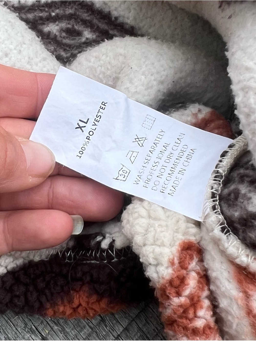 Aztec Pull Over Fleece - Picture 2 of 3